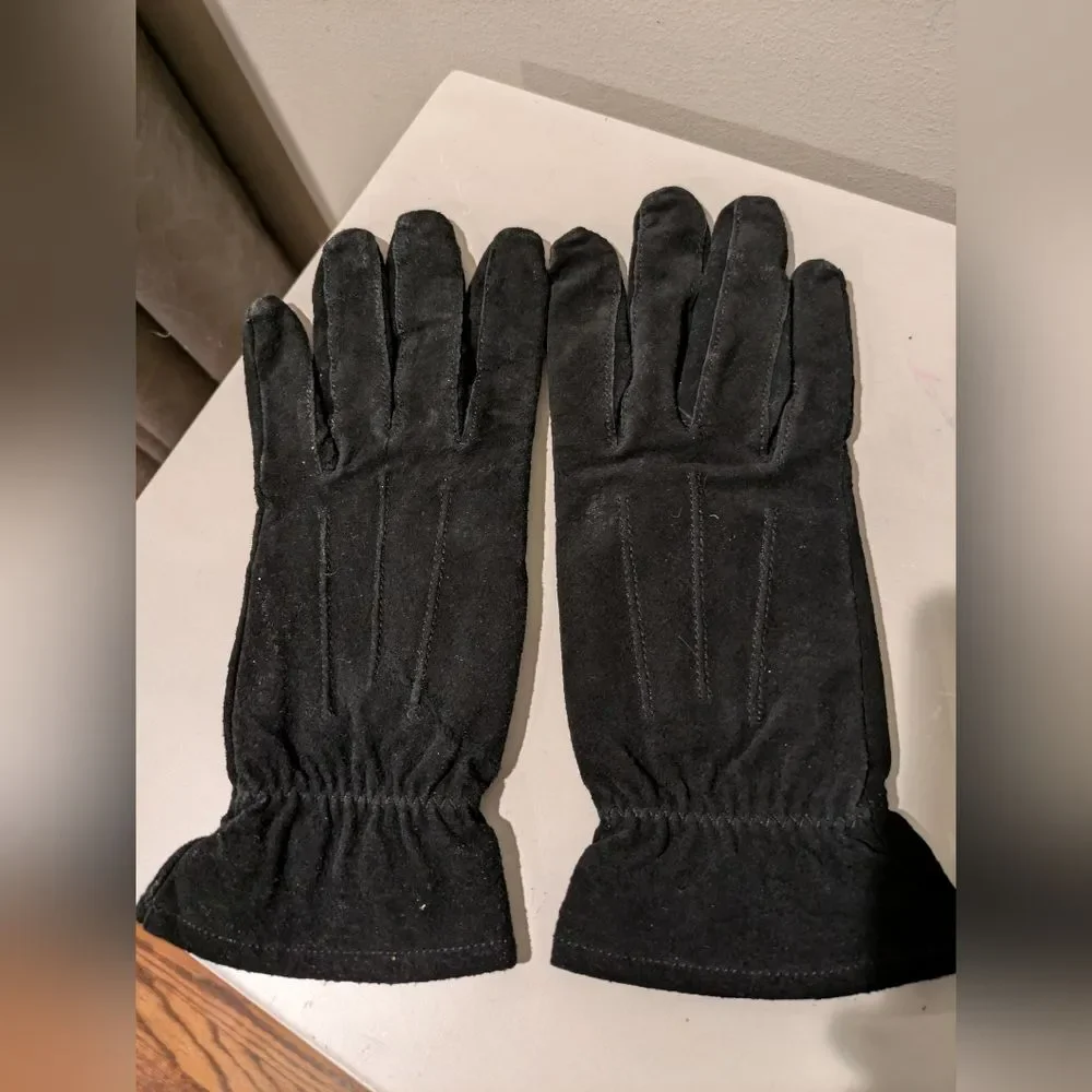 Women's Black Pig Suede Gloves Size M